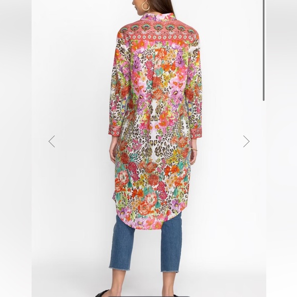 Johnny Was Wild Garden Relaxed Overshirt Floral Multicolor $199 MSRP Size Large - Picture 2 of 9